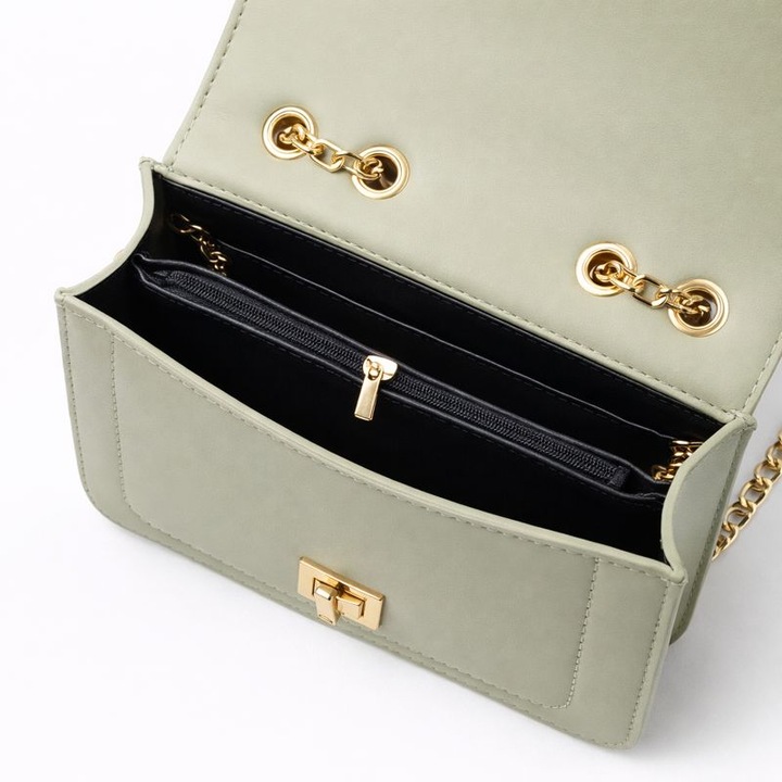 res_de1b8e0116c6d9d0a11994fa5dc26307